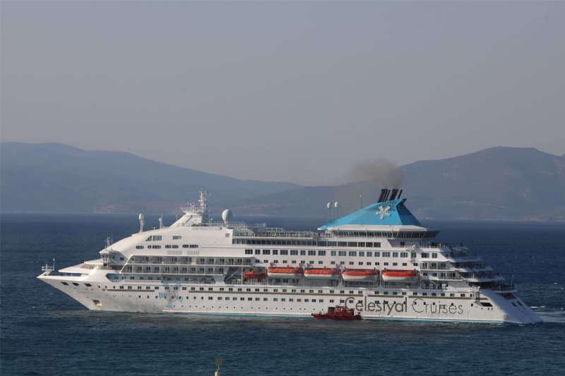 The Last Ship of the Season is in Kusadasi