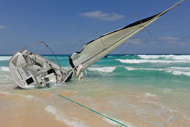 Helping an Accident Boat