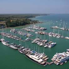 Yacht Haven Grande