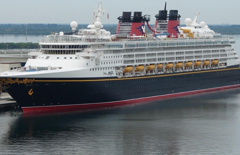 Disney Magic Kruvaziyer Gemisi