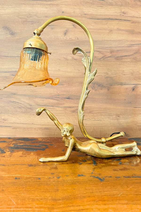 Vintage Art Deco Pirinç Masa Lambası