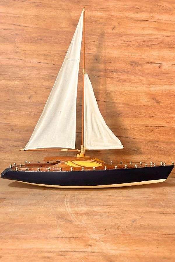 Büyük Yelkenli Gemi Maketi